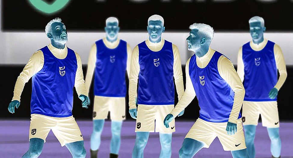 Hai trận dưới thời Mark van Bommel: hàng thủ Bỉ dâng cao, niềm tin dâng cao, số liệu vẫn trống