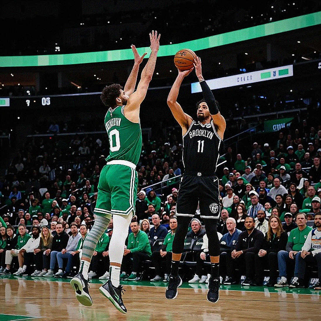 Cỗ máy tin đồn NBA: Bản tin không nguồn, hợp đồng không chữ ký