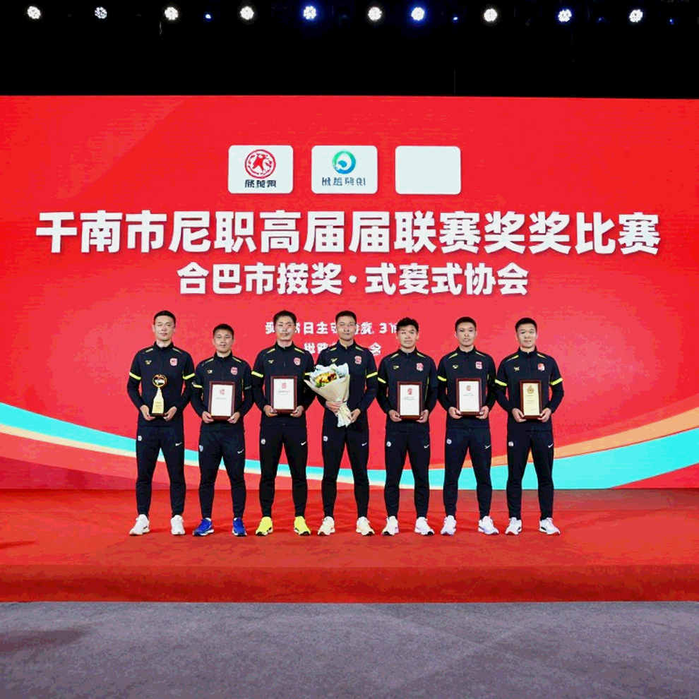 Xuân Son và cuộc đua thể lực trước Asian Cup: Lỗ hổng chiều sâu mà một chấn thương phơi bày