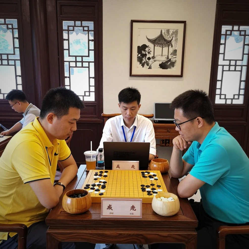 Divya Deshmukh, Vaishali và lời khẳng định của huấn luyện viên Misra: huy chương vàng Olympiad làm điểm tựa, không phải đích đến
