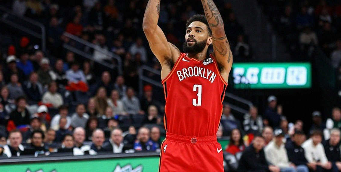 EuroLeague Super Cup in Abu Dhabi: Olympiacos, Fenerbahçe and Two Lines That Don't Reconcile EuroLeague Super Cup in Abu Dhabi: Olympiacos, Fenerbahçe and Two Lines That Don't Reconcile